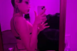 cum with pixie🫦 - Image 4